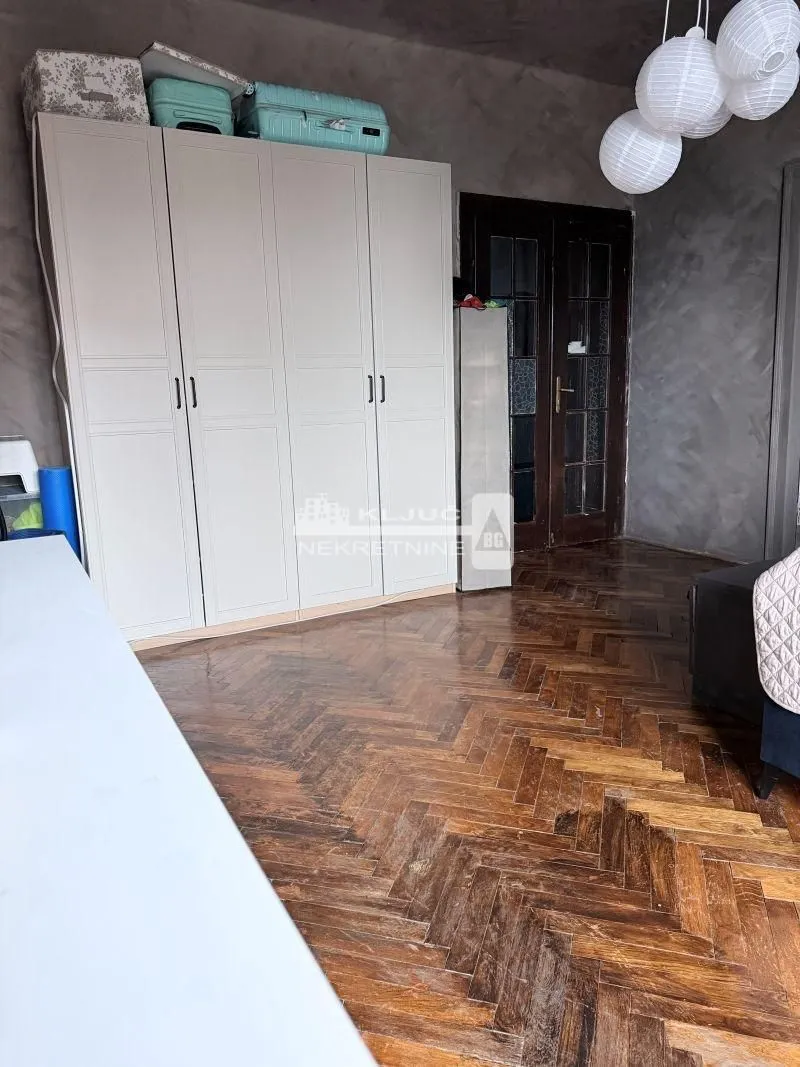 Prodaja, četvorosoban stan, 153m², Stari Grad, Beograd