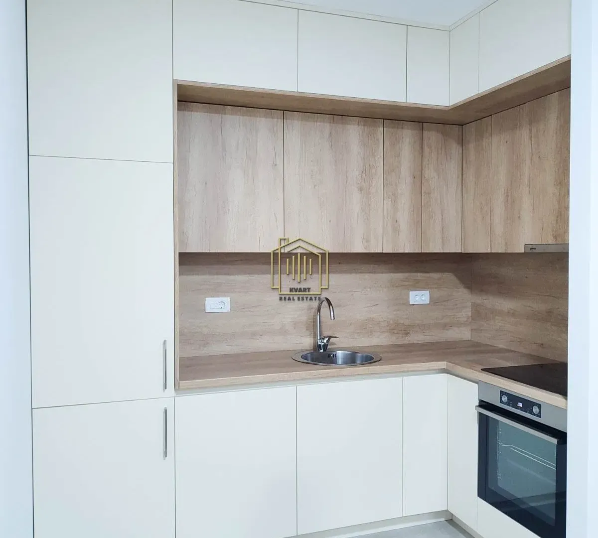 Izdavanje, jednosoban stan, 45m², New City, Podgorica