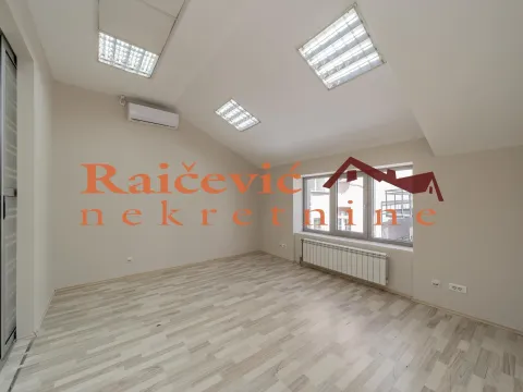Rent, office space, 183m², Savski Venac, Beograd - image 7