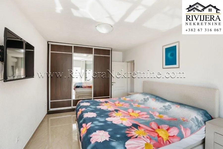 Prodaja, dvosoban stan, 80m², Centar, Herceg Novi