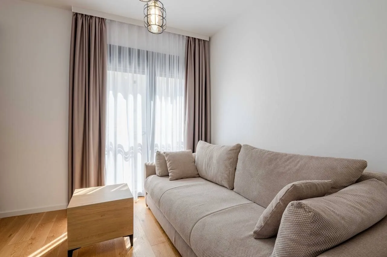 Rent, two bedroom apartment, 70m², Bečići, Budva