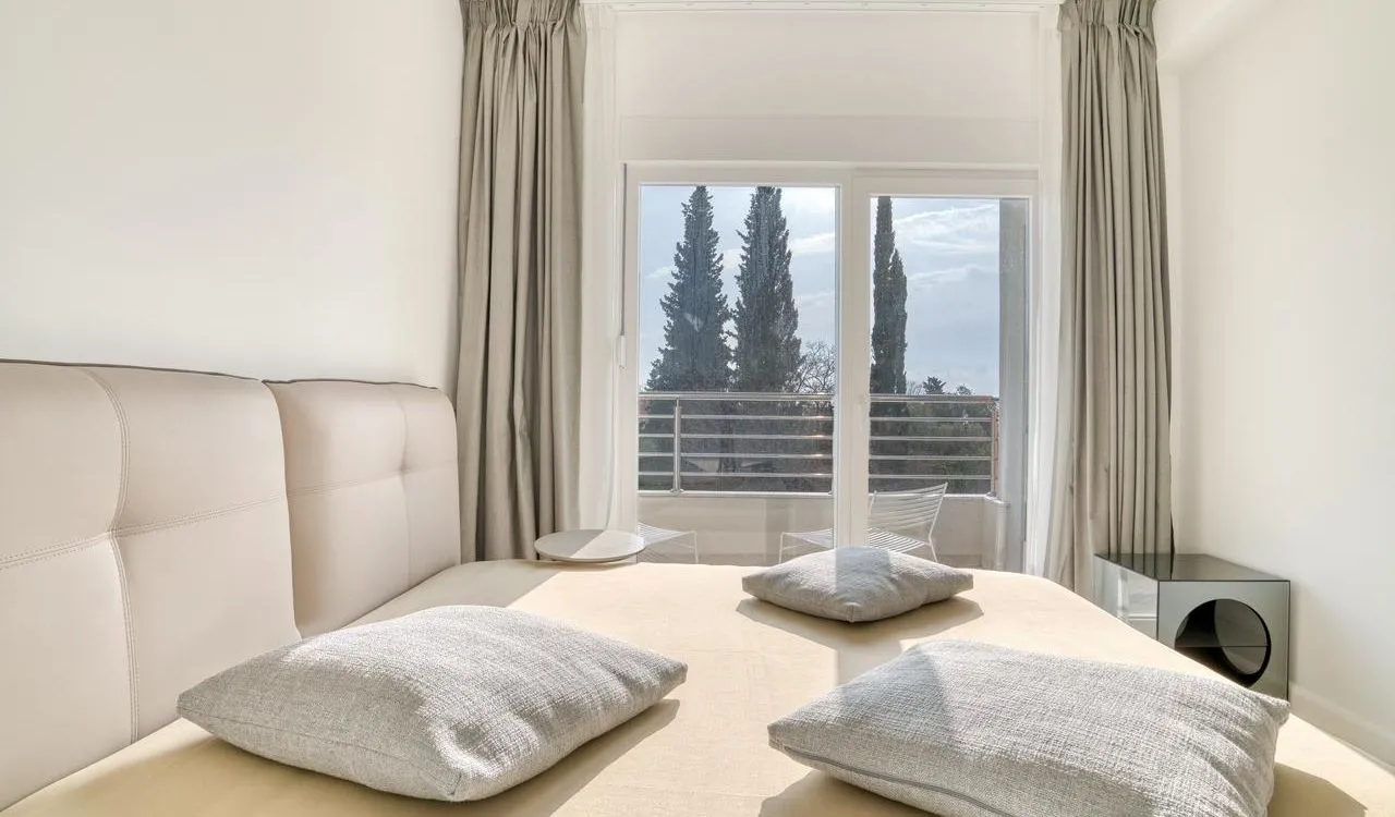 Sale, two bedroom apartment, 60m², Petrovac, Budva
