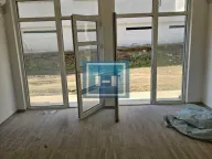 Izdavanje, poslovni prostor, 32m², Centar, Vranje - image 4