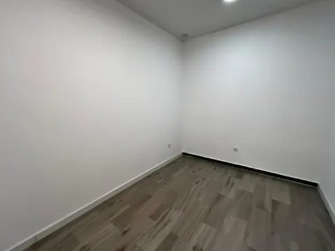 Prodaja, poslovni prostor, 92m², Nova Dalmatinska, Podgorica - image 10