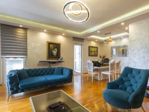 Prodaja, trosoban stan, 140m², Podgorica, Crna Gora - image 12