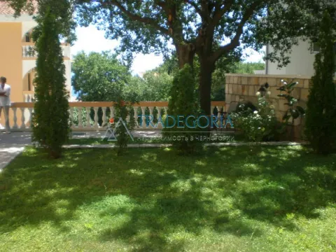 Prodaja, stan, 470m², Petrovac, Budva - image 4