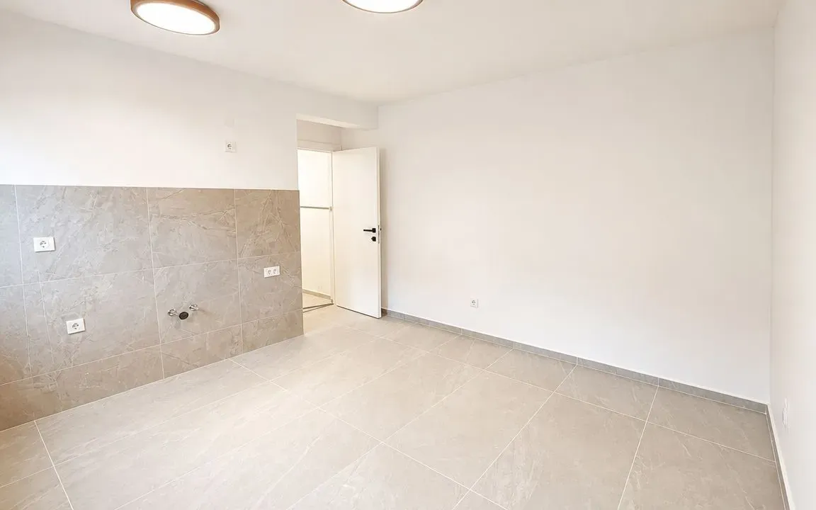 Prodaja, jednosoban stan, 33m², Budva, Crna Gora
