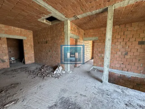 Prodaja, kuća, 685m², Moravski park, Ćuprija - image 9