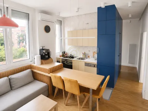 Izdavanje, trosoban stan, 56m², Stari Grad, Beograd - image 2