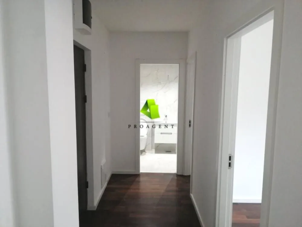 Rent, office space, 60m², Pantelej, Niš