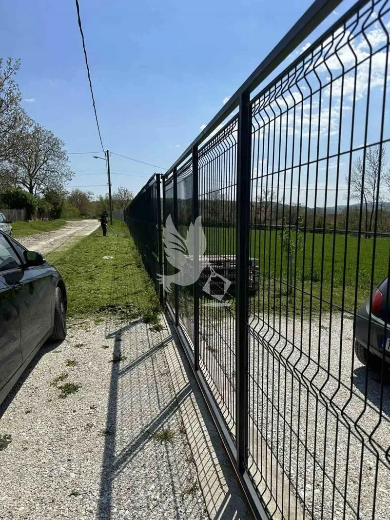 Prodaja, kuća, 226m², Centar, Topola
