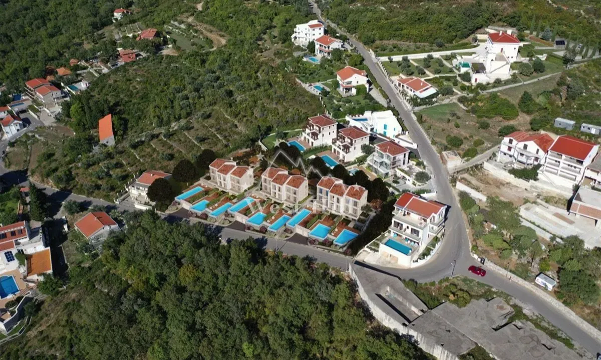Sale, house, 225m², Blizikuće, Budva