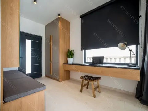 Prodaja, kuća, 160m², Centar, Budva - image 11