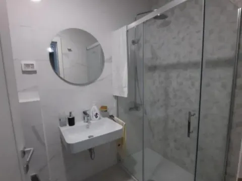 Izdavanje, jednosoban stan, 40m², Central Point, Podgorica - image 5