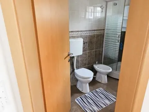 Prodaja, kuća, 140m², Dobre Vode, Bar - image 7