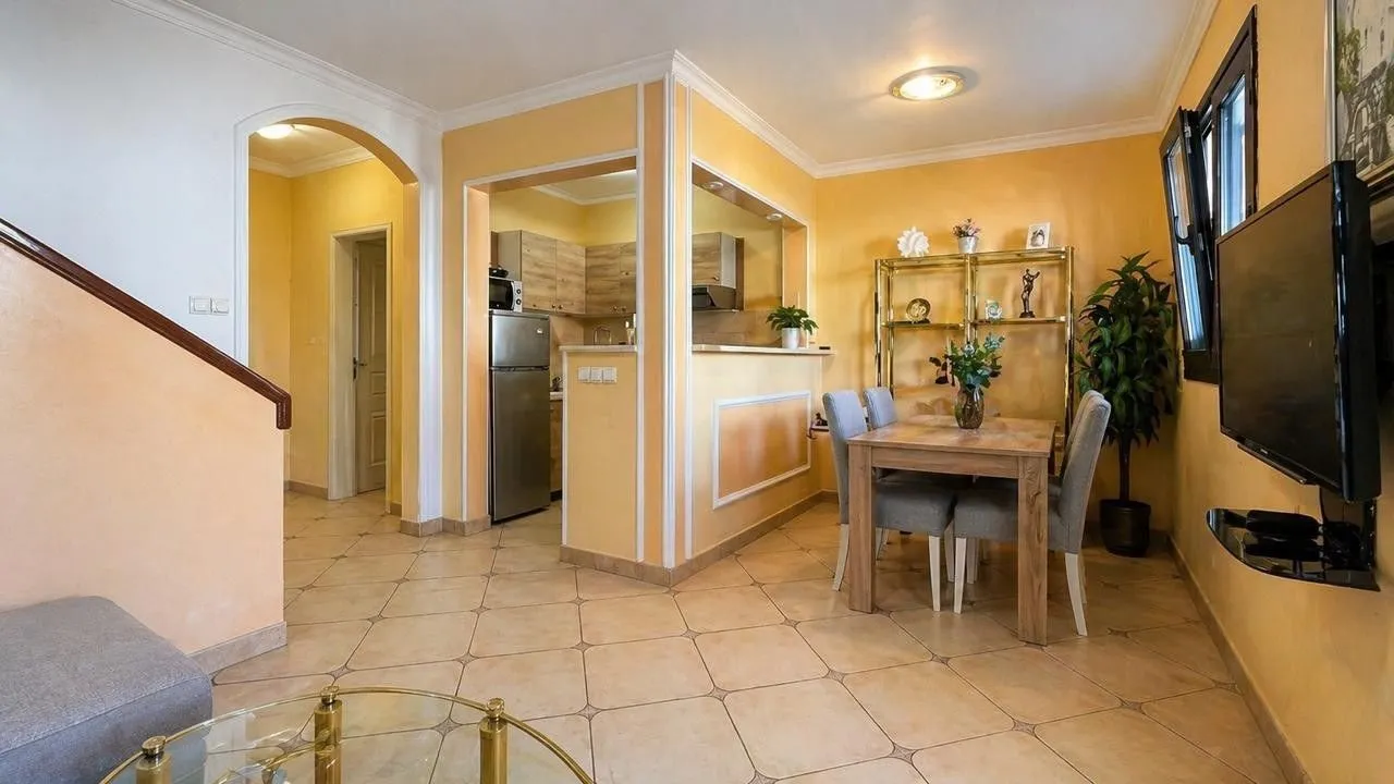 Prodaja, stan, 102m², Babin Do, Budva