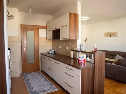 Rent, two bedroom apartment, 88m², Tuški Put, Podgorica - image 5