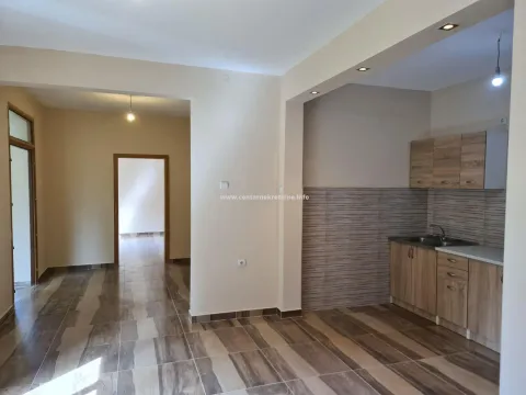 Prodaja, kuća, 90m², Stanjevića Rupa, Podgorica - image 5