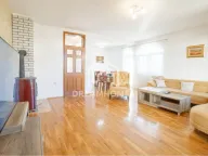 Rent, house, 160m², Tološi, Podgorica - image 3