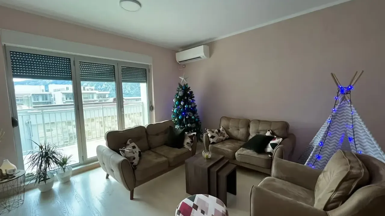 Prodaja, stan, 80m², Kotor, Crna Gora