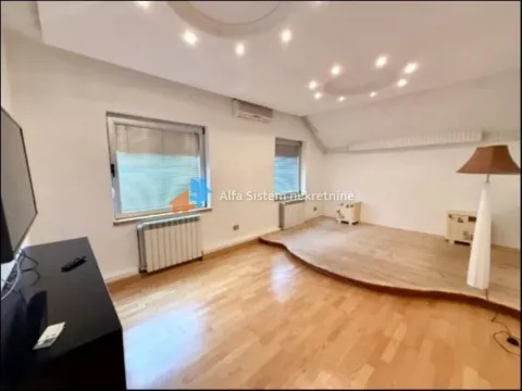 Rent, house, 200m², Surčin, Beograd - image 11