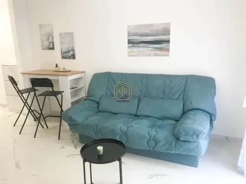 Izdavanje, jednosoban stan, 30m², Sveta Vrača, Kotor - image 5