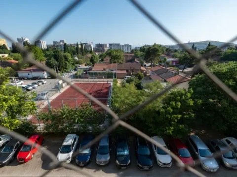 Prodaja, jednosoban stan, 65m², Pobrežje, Podgorica - image 4