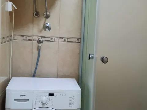 Izdavanje, dvosoban stan, 47m², Igalo, Herceg Novi - image 5