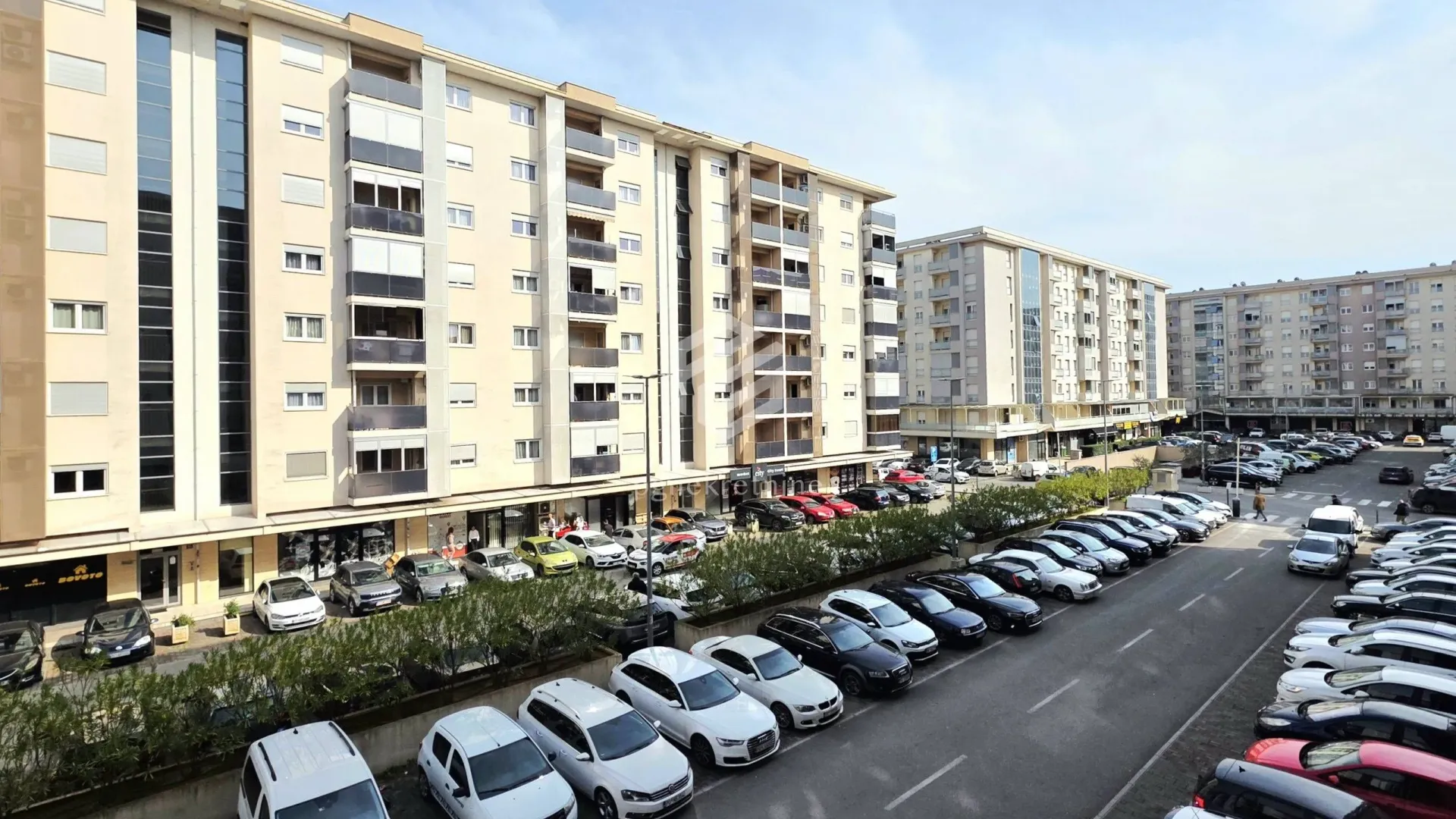 Izdavanje, jednosoban stan, 47m², City Kvart, Podgorica
