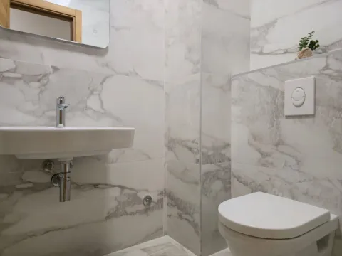 Sale, two bedroom apartment, 79m², City Kvart, Podgorica - image 13