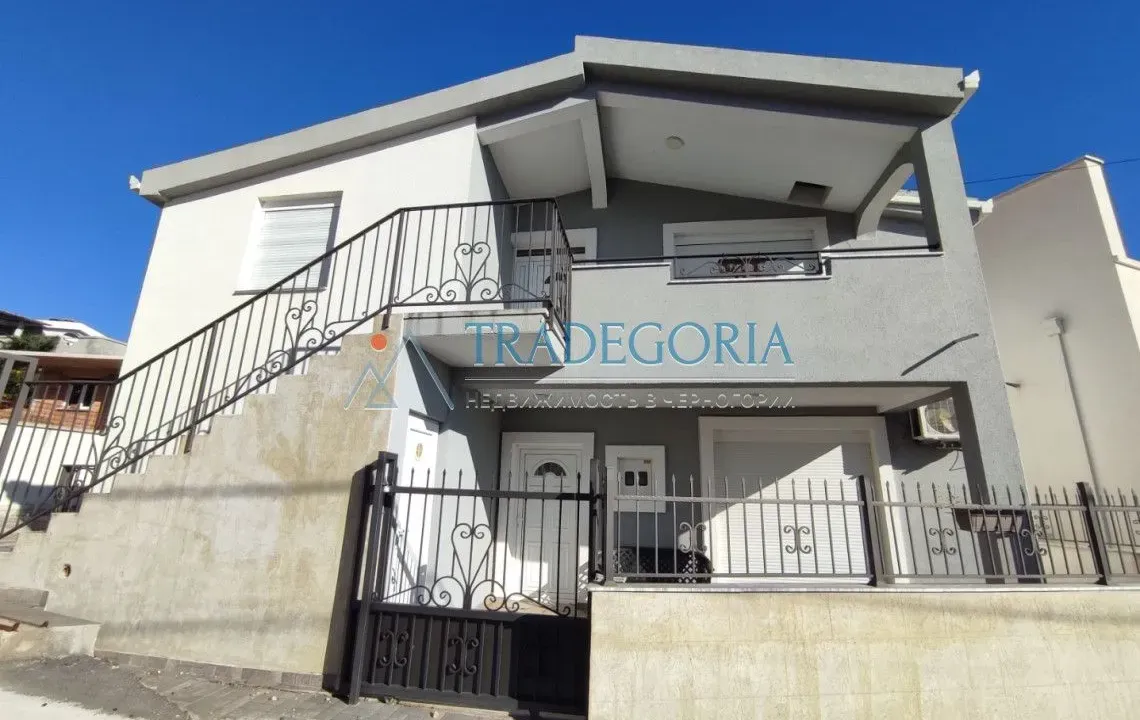 Sale, house, 111m², Bar, Crna Gora