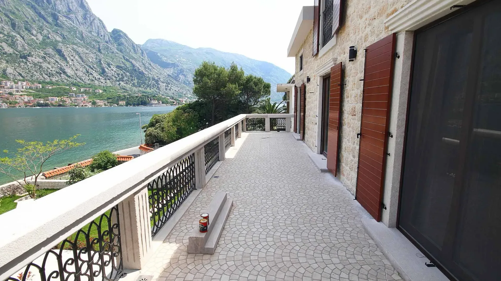 Sale, house, 497m², Prčanj, Kotor