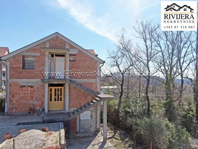 Prodaja, kuća, 225m², Topla, Herceg Novi