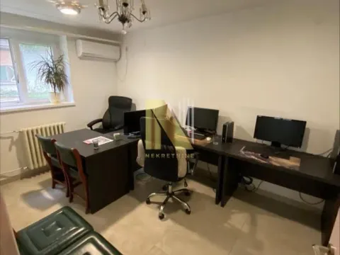 Prodaja, dvosoban stan, 62m², Centar, Novi Sad - image 4