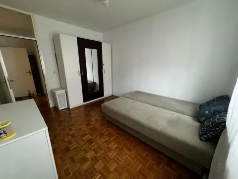 Izdavanje, trosoban stan, 70m², Novi Beograd Sve Podlokacije, Beograd - image 11