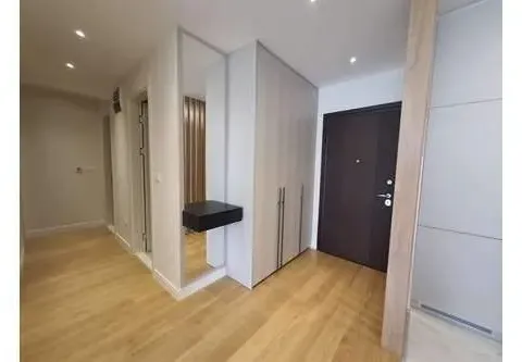 Izdavanje, dvosoban stan, 80m², Kruševac, Podgorica - image 5