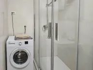 Izdavanje, jednosoban stan, 45m², New City, Podgorica - image 9