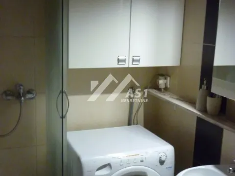 Izdavanje, dvosoban stan, 45m², Liman 4, Novi Sad Sve Podlokacije - image 6