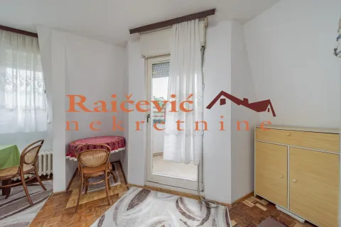 Prodaja, trosoban stan, 72m², Crveni Krst, Beograd - image 4