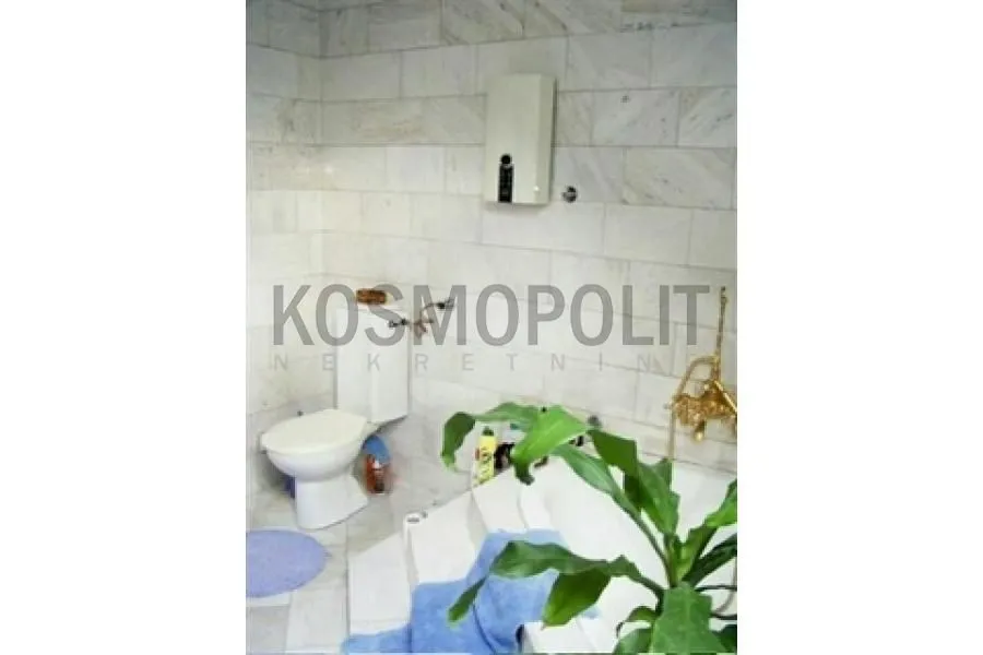 Sale, four bedroom apartment, 143m², Zemun Sve Podlokacije, Beograd