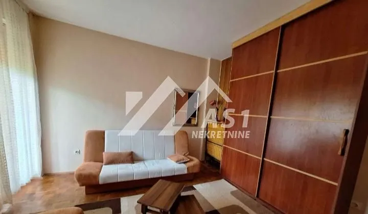 Izdavanje, dvosoban stan, 60m², Liman 2, Novi Sad Sve Podlokacije