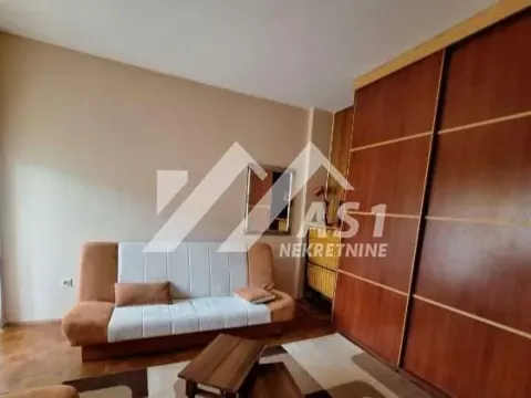 Izdavanje, dvosoban stan, 60m², Liman 2, Novi Sad Sve Podlokacije - image 1