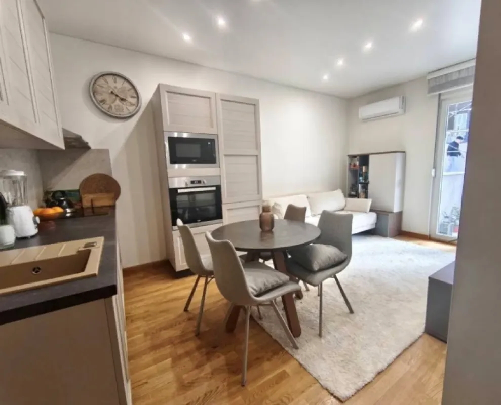 Prodaja, jednosoban stan, 37m², Bijeli Do, Budva