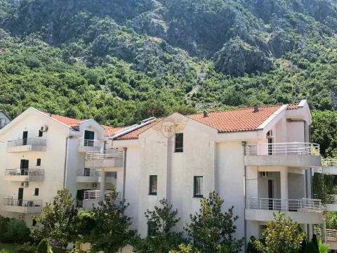 Sale, one bedroom apartment, 89m², Kotor, Crna Gora