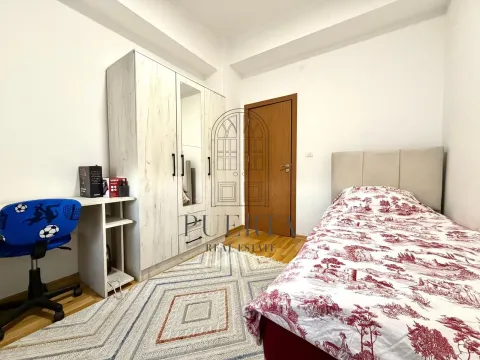Izdavanje, dvosoban stan, 54m², Ljubović, Podgorica - image 11