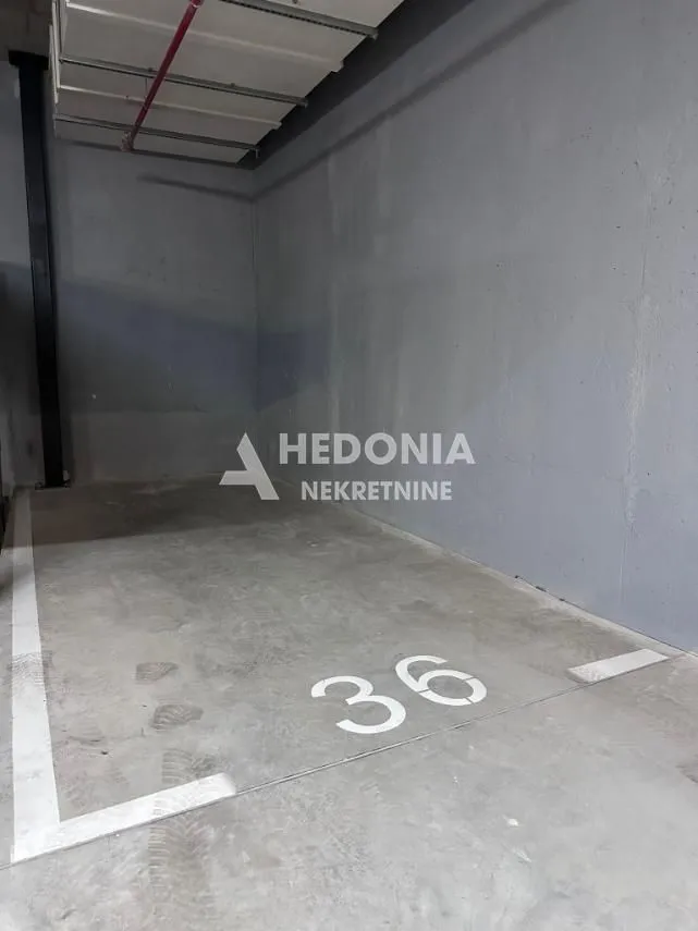 Prodaja, parking/garaža, 14m², Vračar Sve Podlokacije, Beograd