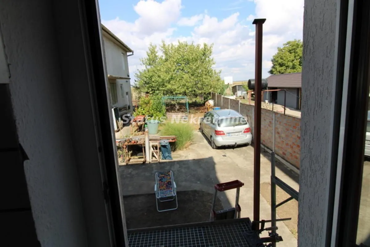 Prodaja, kuća, 332m², Zrenjanin, Srbija