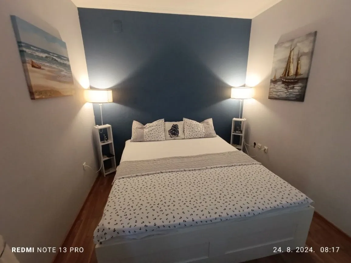 Rent, one bedroom apartment, 42m², Bečići, Budva