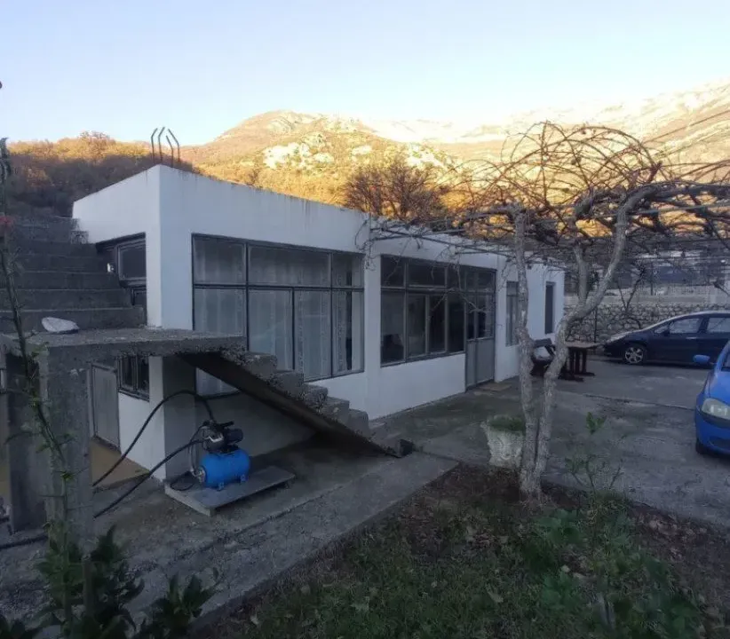 Sale, house, 192m², Đurmani, Bar