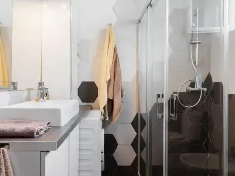 Prodaja, dvosoban stan, 92m², Seljanovo, Tivat - image 10